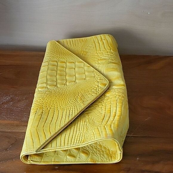 JJ Winters Hilary Yellow Large Celebrity Clutch Bag Hilary Duff Leather Croc - Picture 9 of 12